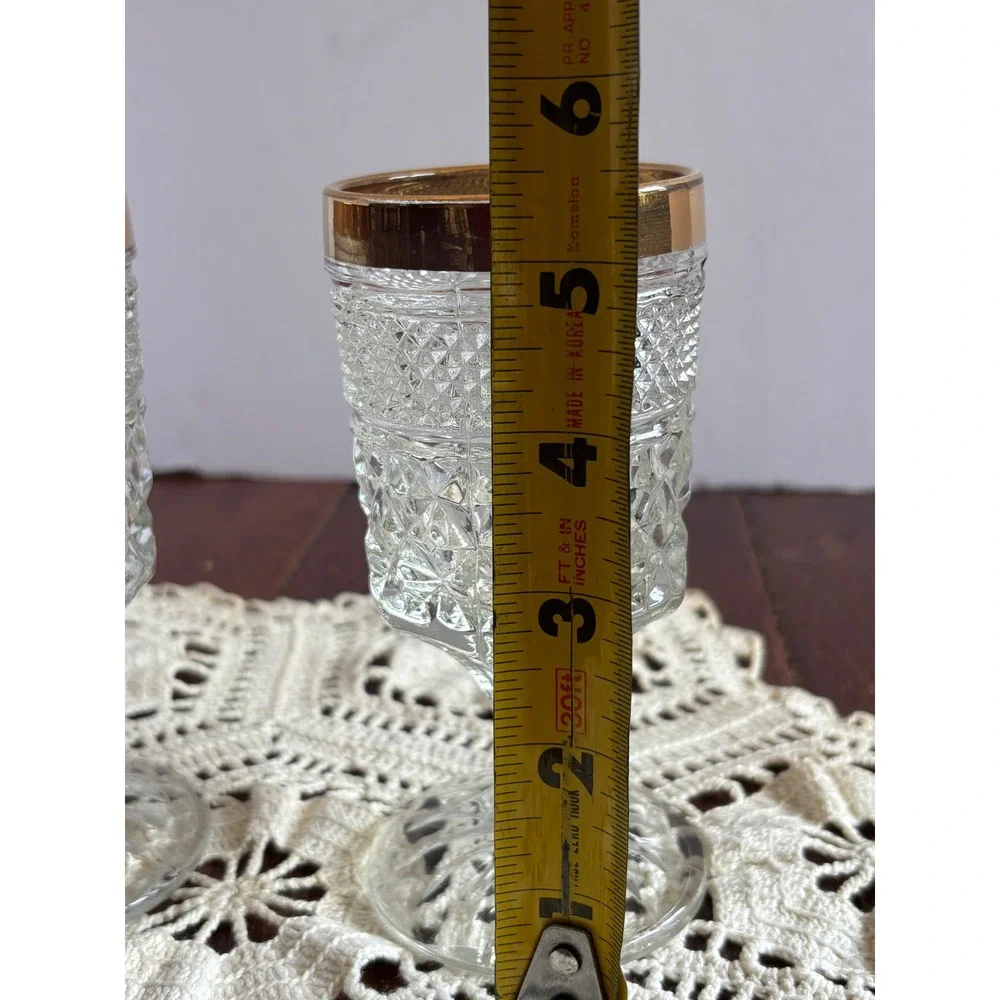 Vintage Gold Rim Diamond Point Glass Goblets Set 2 Clear Pressed Pedestal‎ Wine